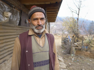 Day Laborers Are Hardest Hit as Businesses Shut Down by Months-long Kashmiri Unrest