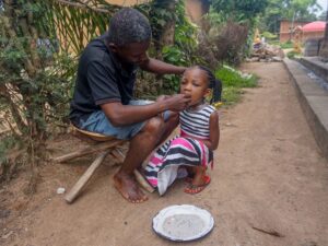 To Treat Cavities, DRC’s Traditional Healers Turn to a Surprising Ingredient