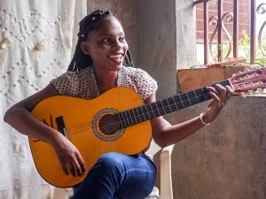 With Glitz and Glamour, Televised Singing Contest Spotlights Haiti’s Young Talent